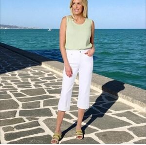 Nydj White Cuffed Leg Denim Capri's with Rhinestone Button Detail